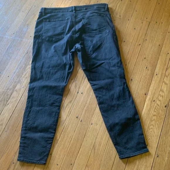 Loft black curvy skinny jeans - Picture 3 of 5